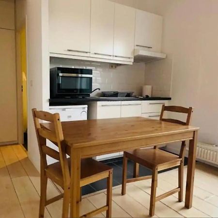 Louisa Apartment Brussel Bagian luar foto